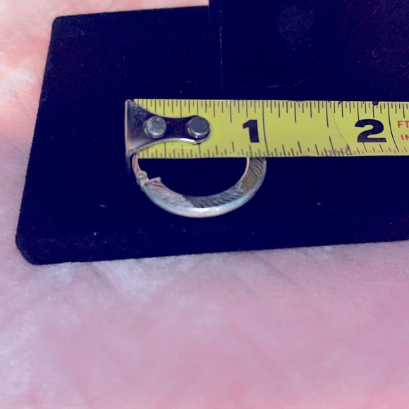 NWT 925 Silver hoop earrings - Picture 4 of 4